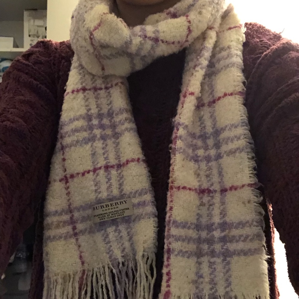 FLASH SALE 💫Rare Merino Wool Plaid Burberry Scarf